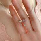 UNI-10246 - Flash Bow Silver - Necklace